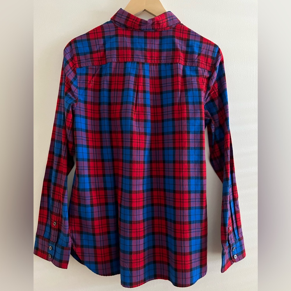 Talbots button down shirt. - Picture 4 of 6